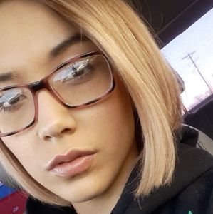 Meet your Posher, Catalina